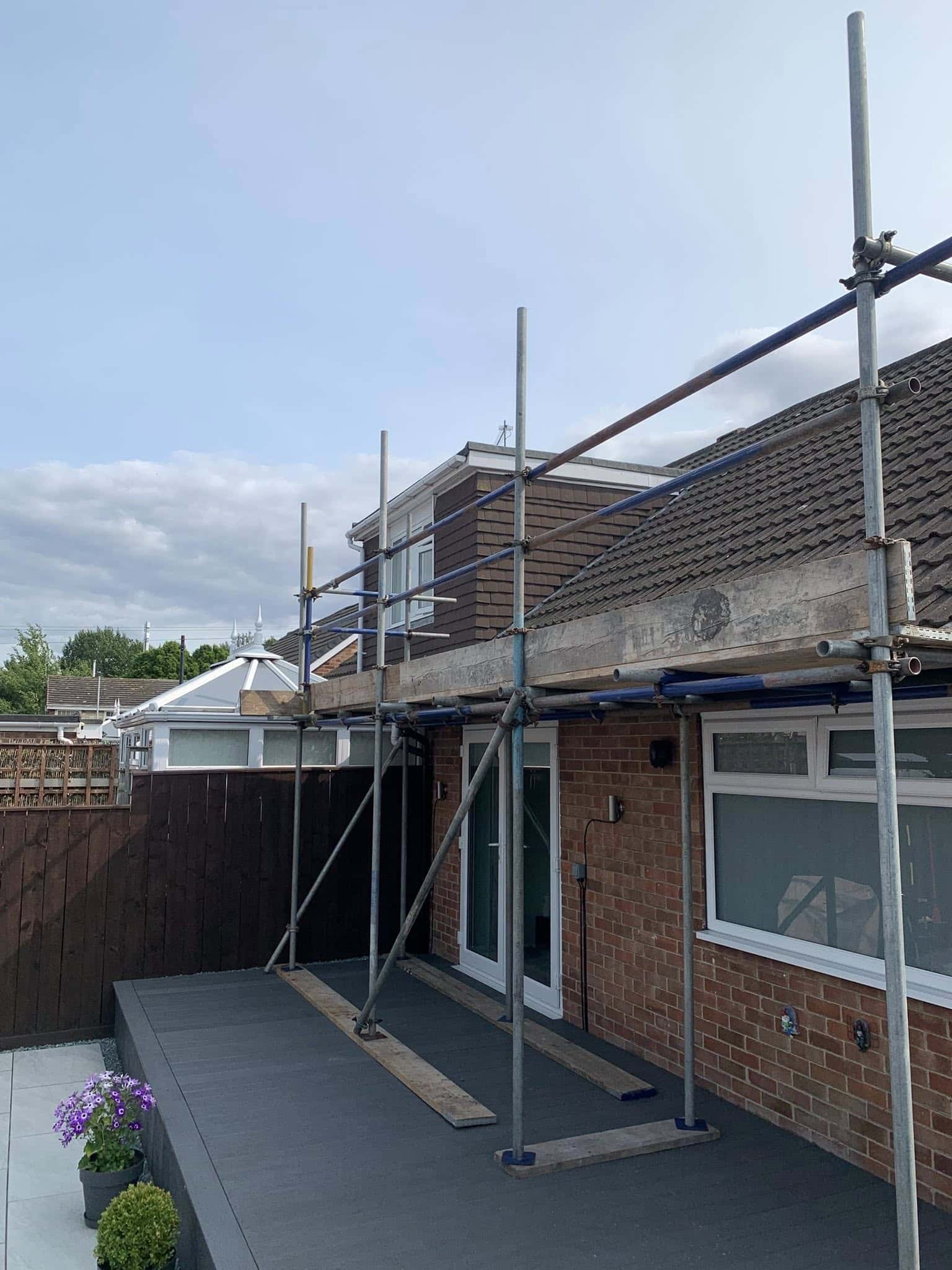 Scaffolders installing access for Hull loft conversion